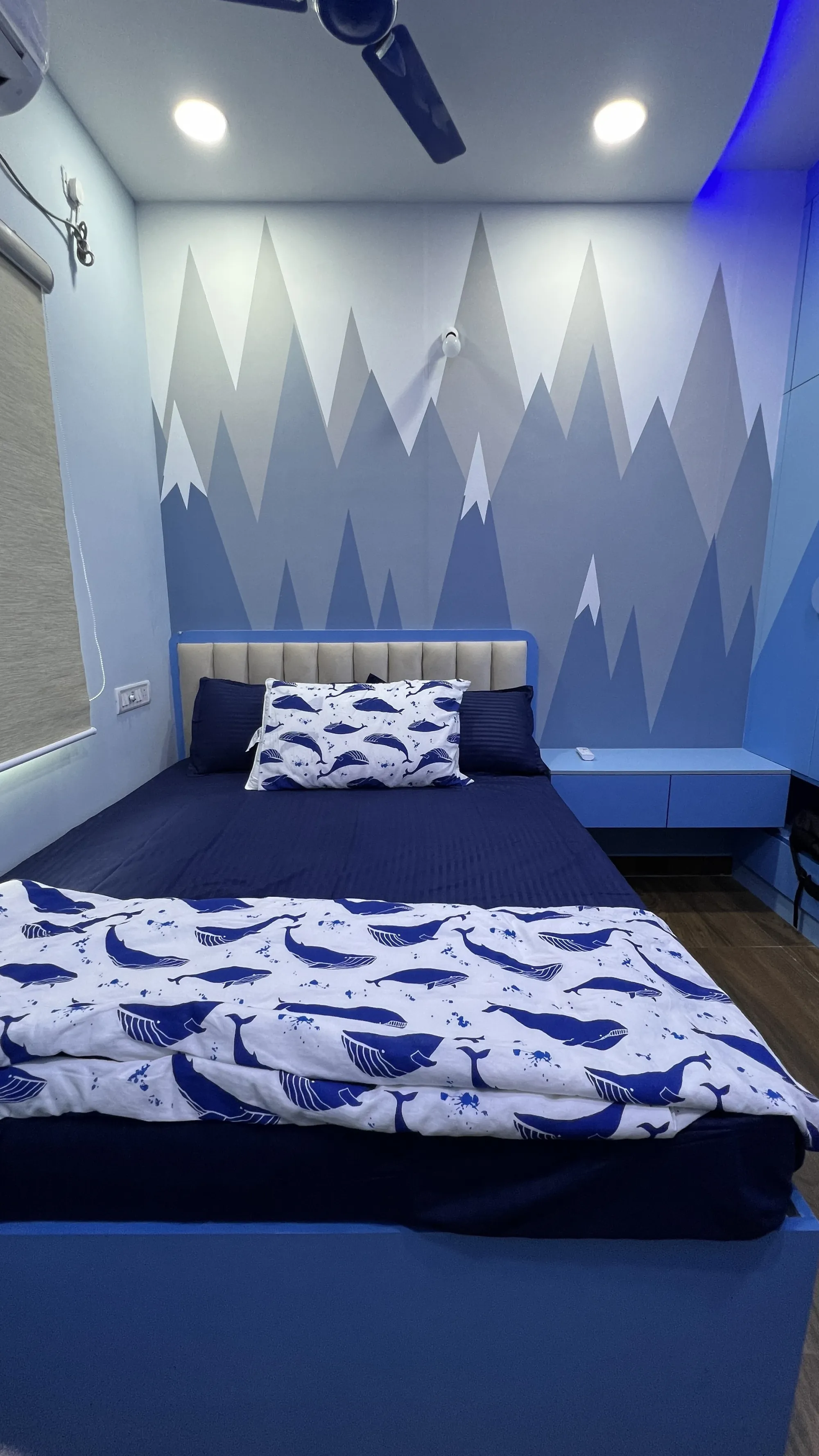 False ceiling in Chennai kids room by HomeOne